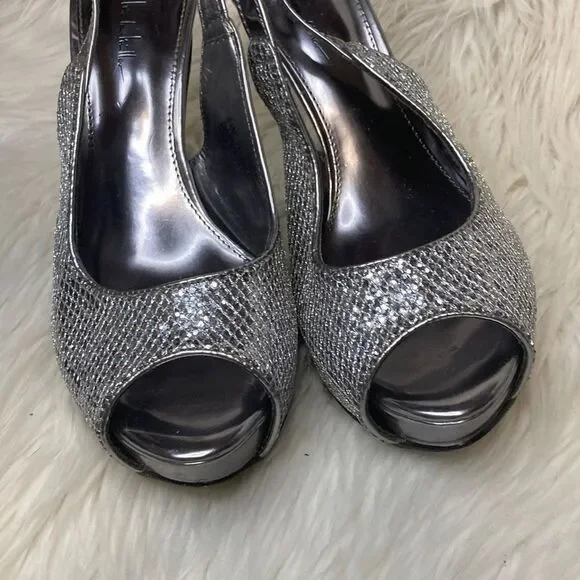 Nicole Miller - Metallic Silver Platform 5” High Heels sz 8.5 - Picture 3 of 10